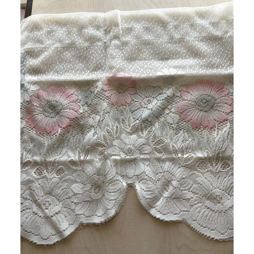 Vtg Lace Valance New Pink Blue Daisy Ivory 1994 Cottage Granny Curtain 60 x 18